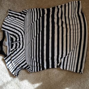 Black n white short sleeve, silk blouse,Worthington